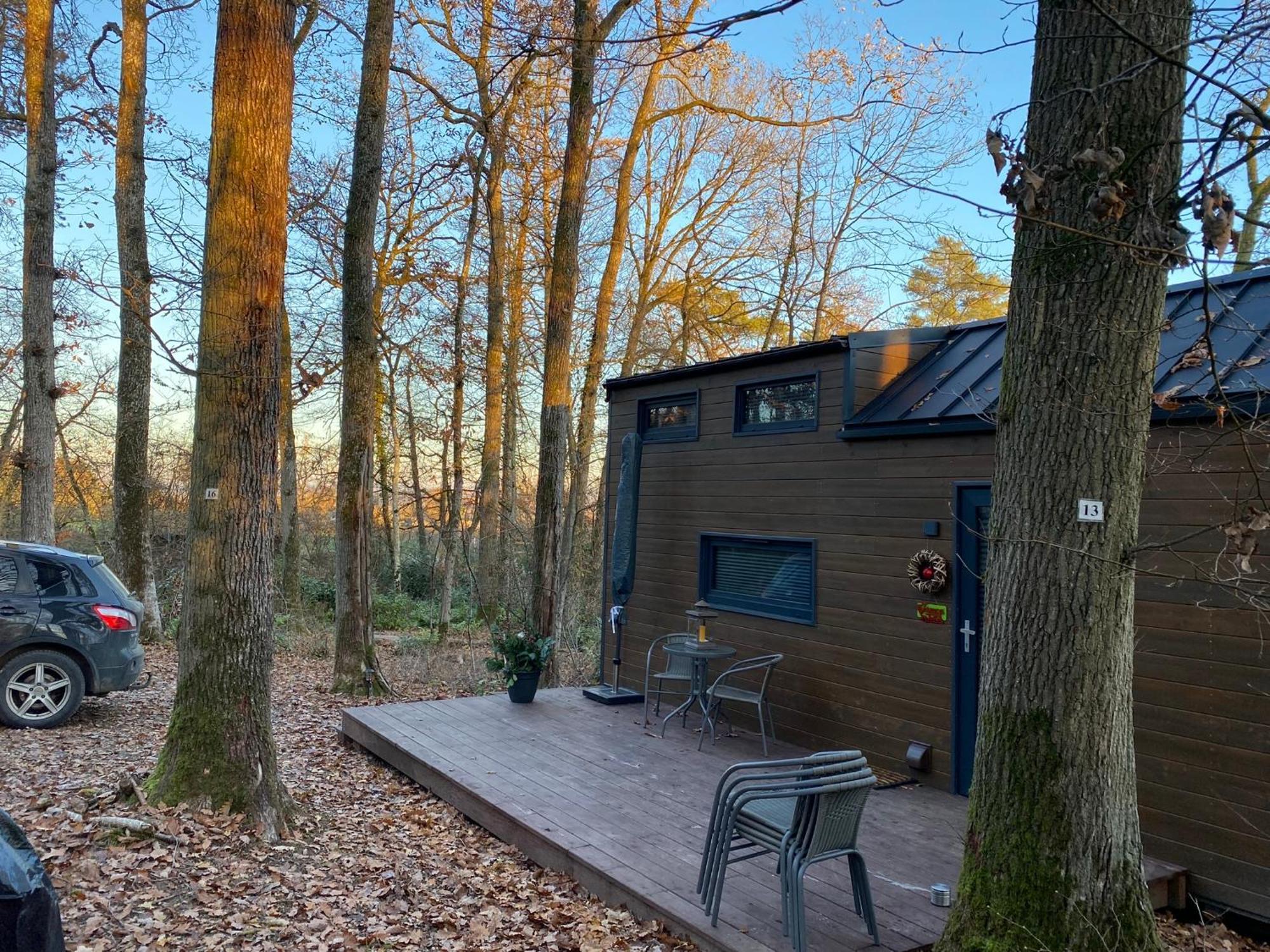 La Tiny House De Nanou Guest House Рошфор Екстериор снимка